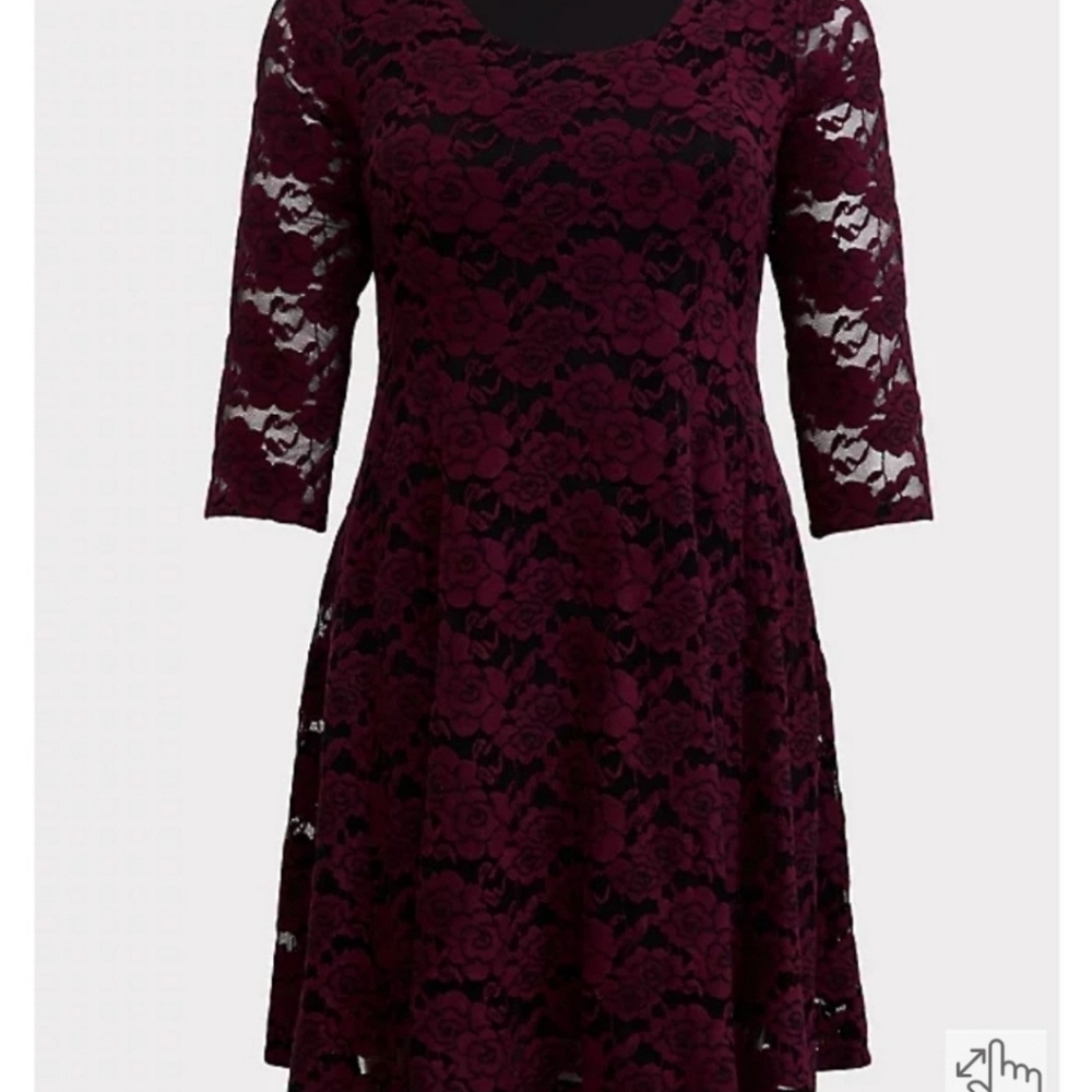 TORRID Burgandy Purple Lace Fluted Dress, size 1